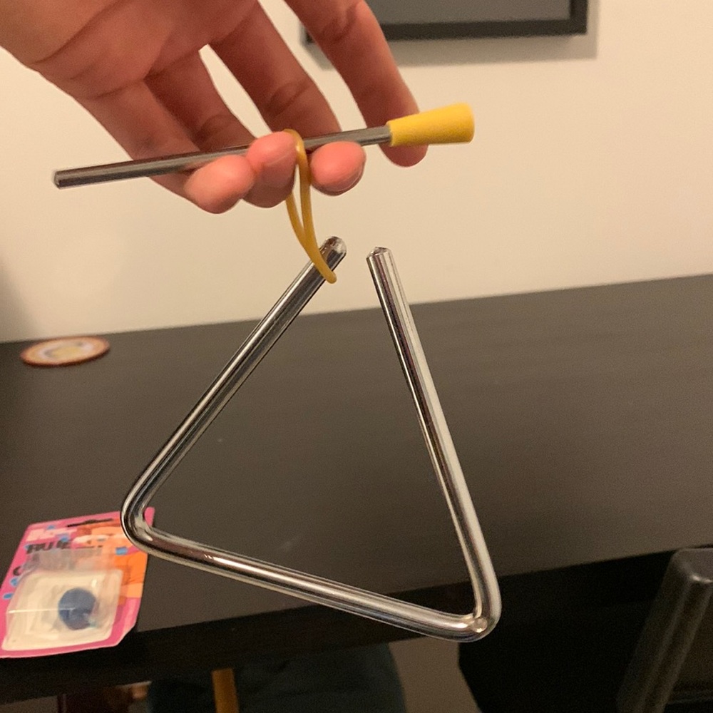 Triangle instrument